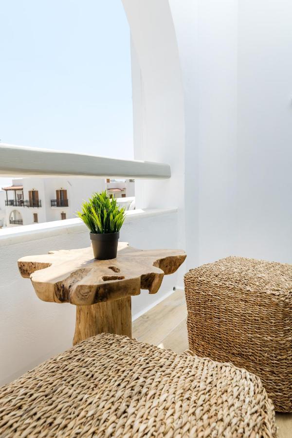 Naxian Icon Luxury Residence 2 Naxos City Bagian luar foto