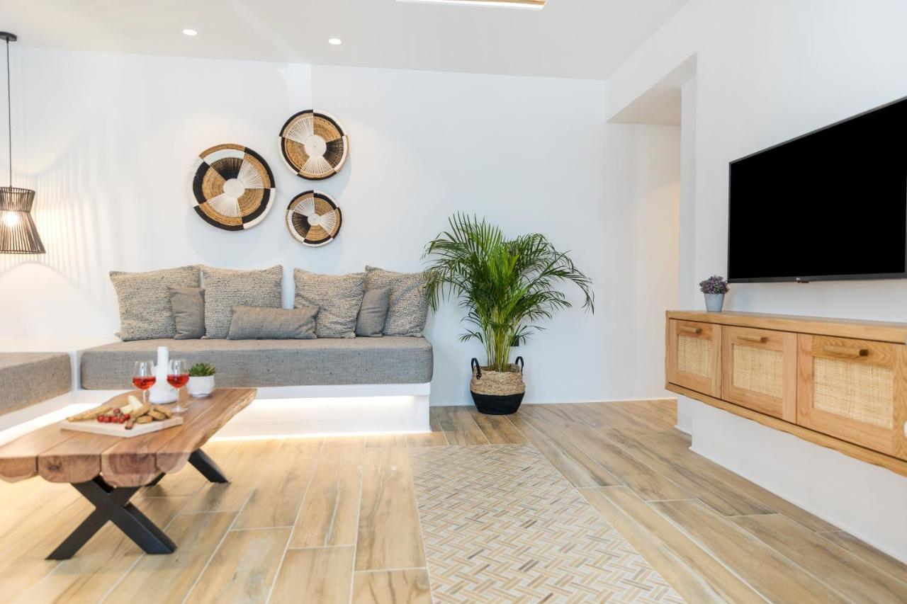 Naxian Icon Luxury Residence 2 Naxos City Bagian luar foto